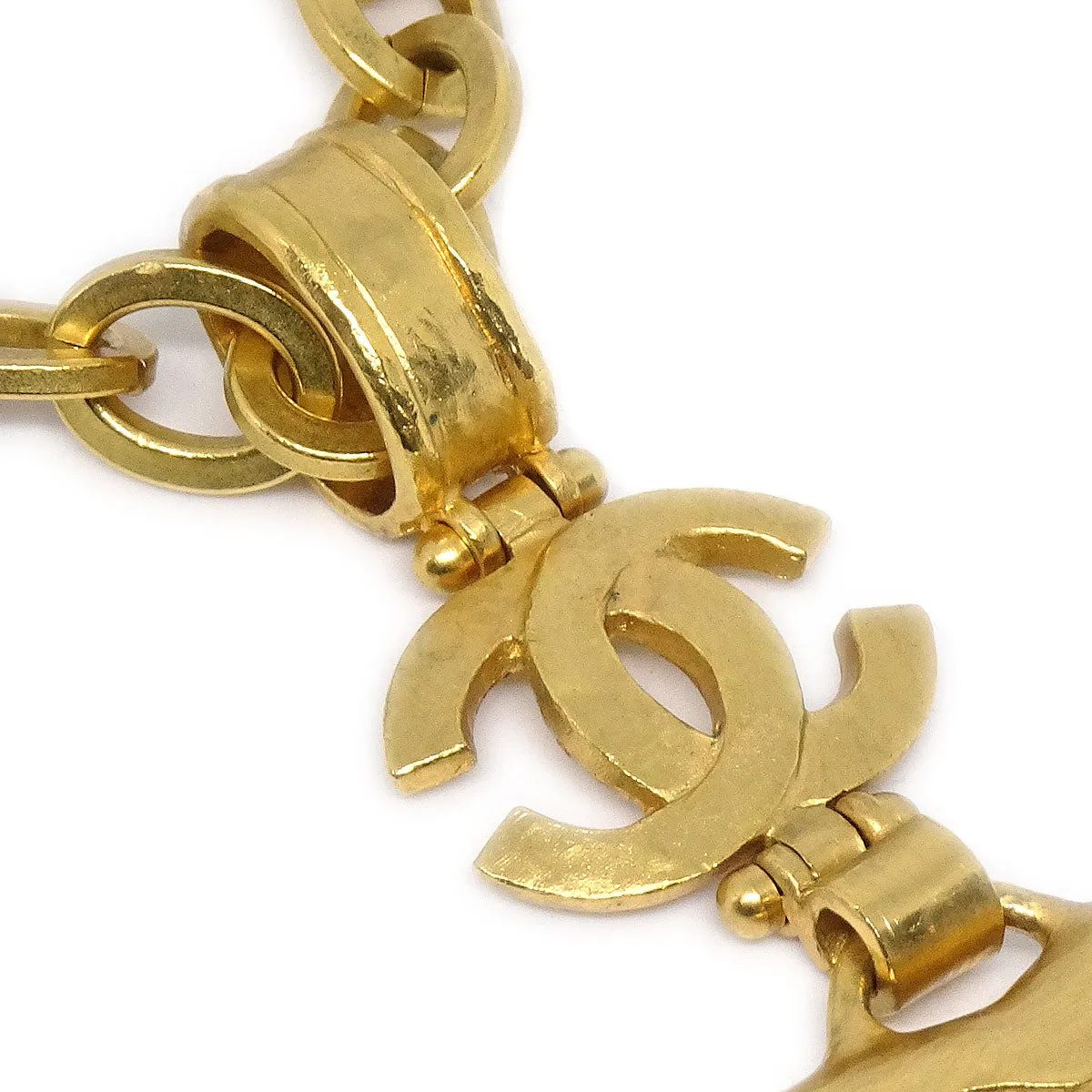 Chanel 1995 Heart Loupe Gold Chain Necklace