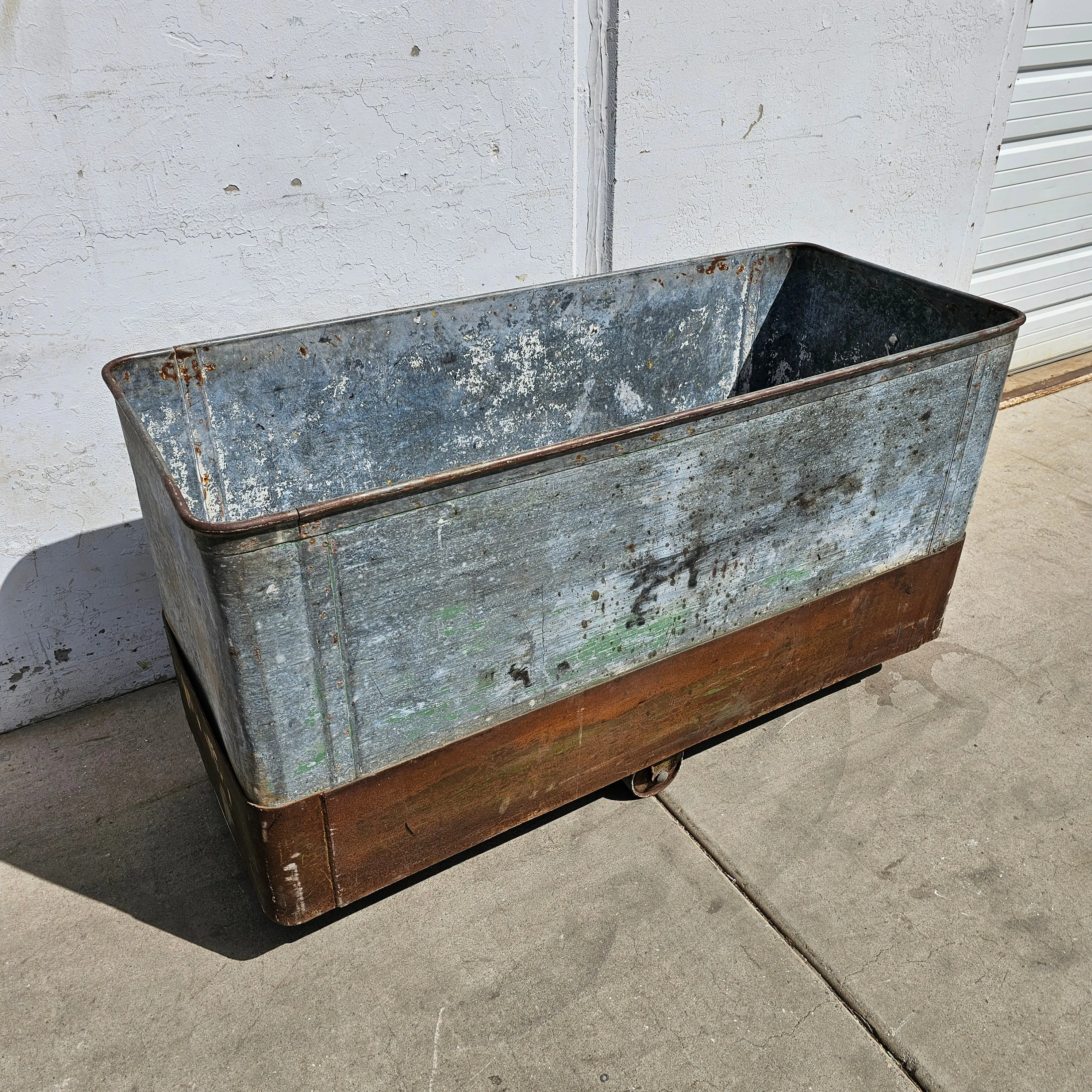 Galvanized Rolling Factory Trolley