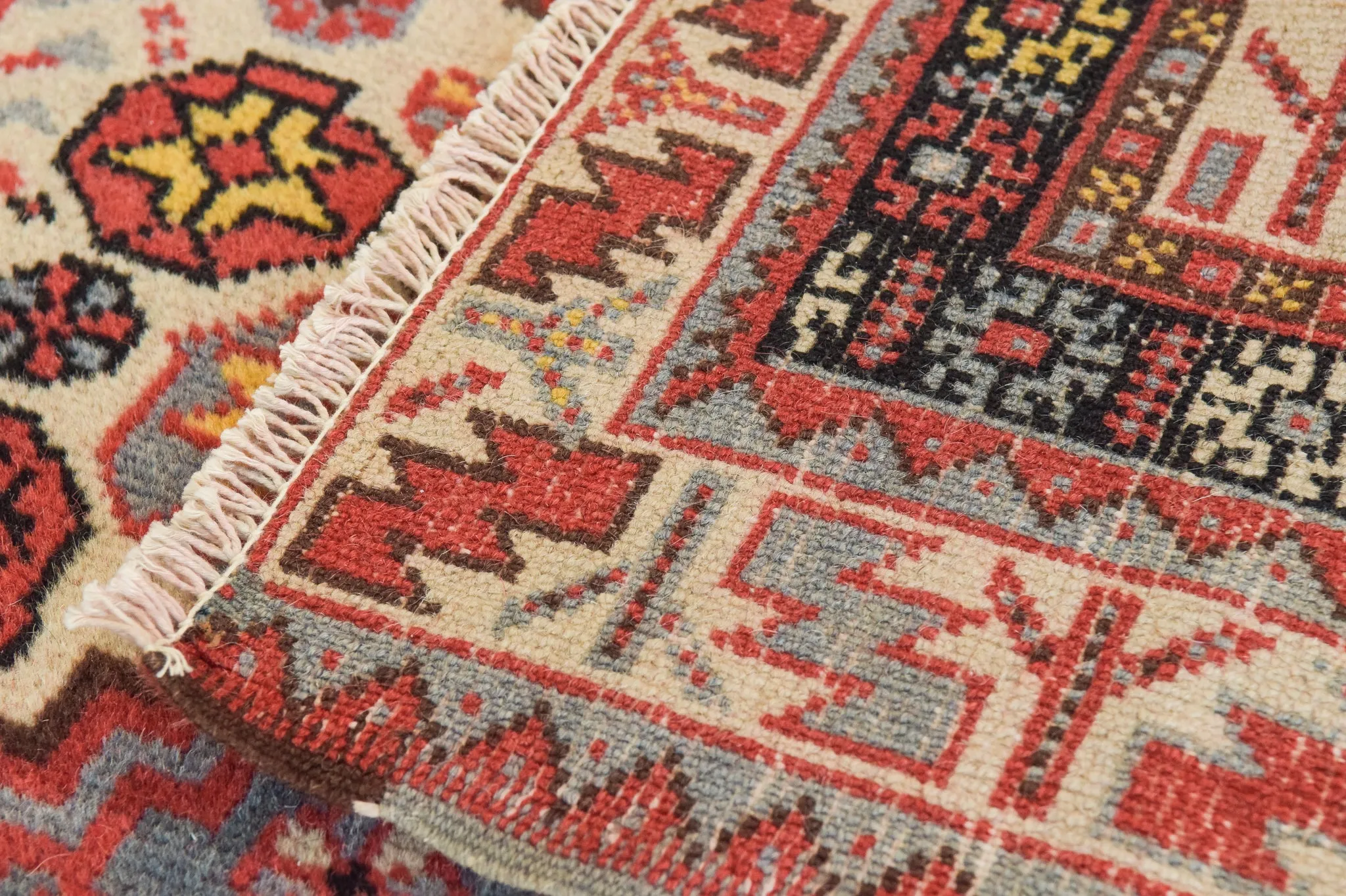 Vintage - Handwoven Azerbaijani Rug
